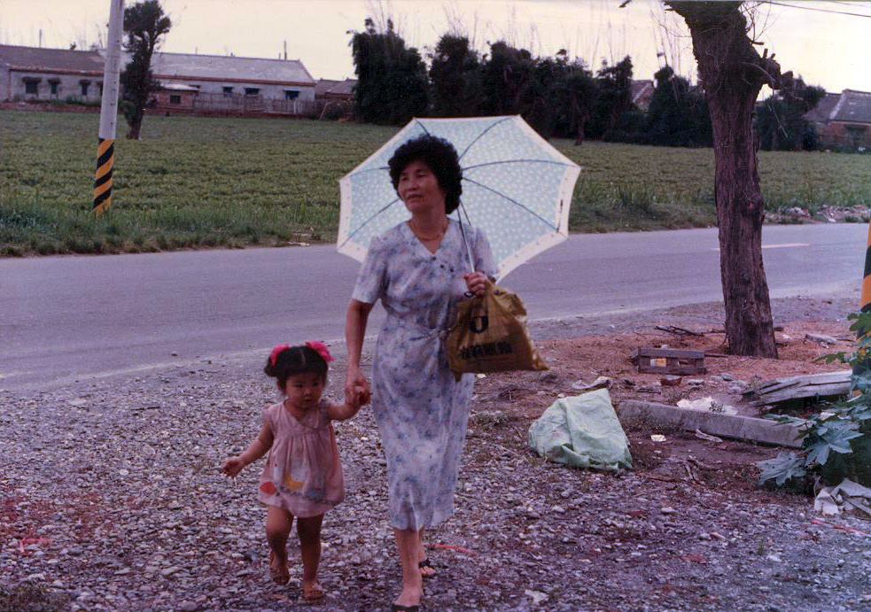 Featured image of post 奶奶與我